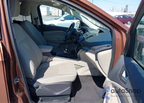 2017 Ford Escape Se из США, поврежденный, VIN 1FMCU0G99HUC89174